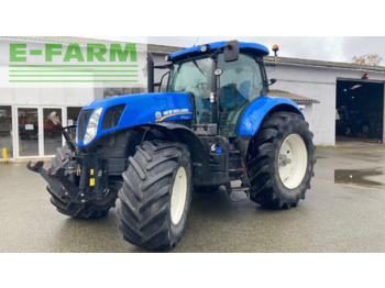Tractor NEW HOLLAND T7.220
