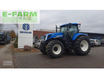 Tractor NEW HOLLAND T7.220