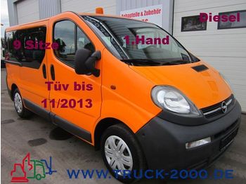 OPEL Vivaro 1.9 CDTI 9 Sitze Tüv bis 11/2013 AHK - Minibús