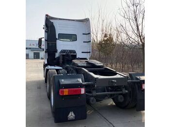 Cabeza tractora HOWO A7 6x4 drive tractor unit truck rig: foto 4