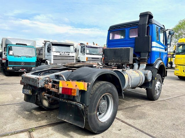 Cabeza tractora Mercedes-Benz SK 2038 AS V8 4x4 FULL STEEL SUSPENSION (ZF16 MANUAL GEARBOX / REDUCTION AXLES / FULL STEEL SUSPENSION / HYDRAULIC SET): foto 4