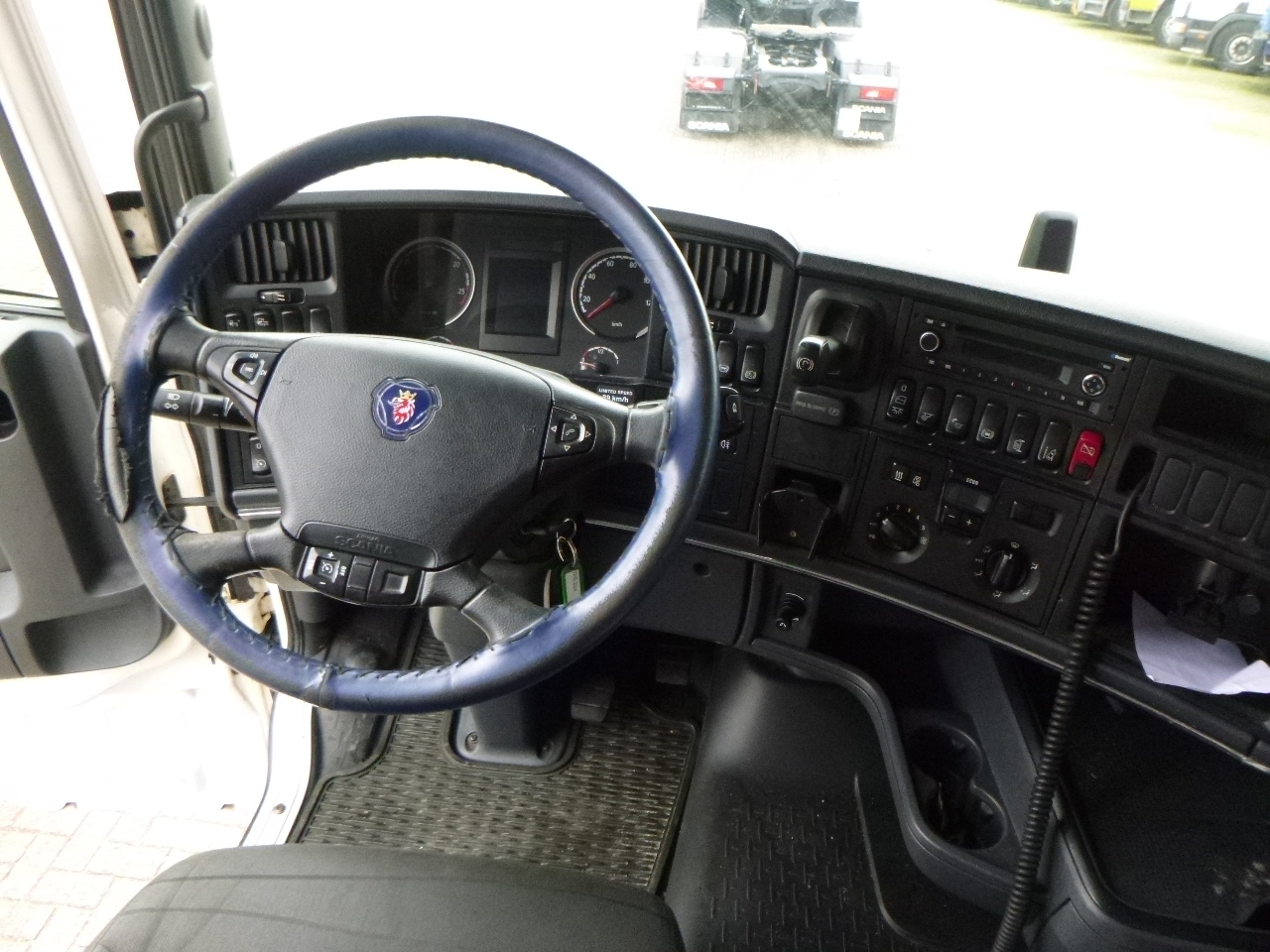 Cabeza tractora Scania R 410 LA 4x2 Euro 6 ADR + Compressor: foto 17