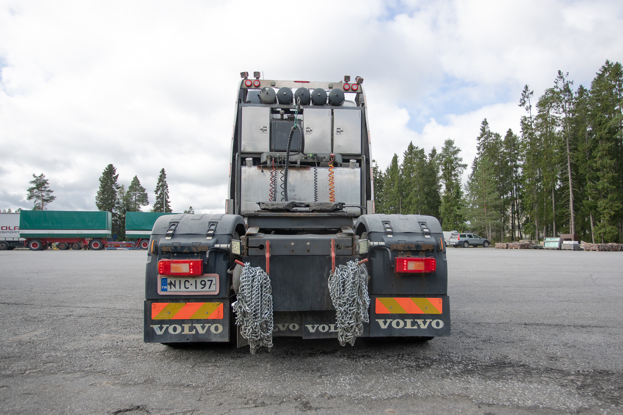 Cabeza tractora Volvo FH16, 8x4: foto 13