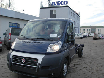 Fiat Ducato Maxi 3,0MJ VGT180PS Fahrgestell 251.CCD.1 - Camión chasis
