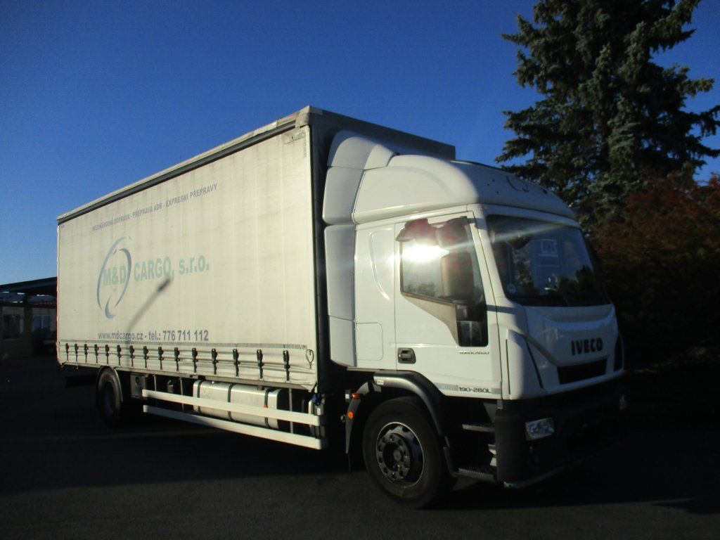 Camión lona Iveco 190E28 EURO 6: foto 2
