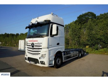 Camión portacontenedore/ Intercambiable Mercedes Actros: foto 1