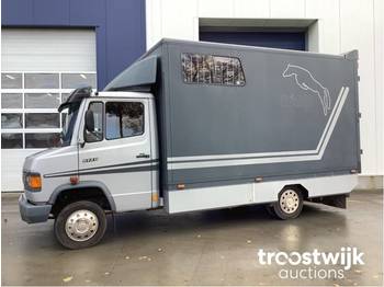 Camión transporte de ganado Mercedes-Benz 609D: foto 1