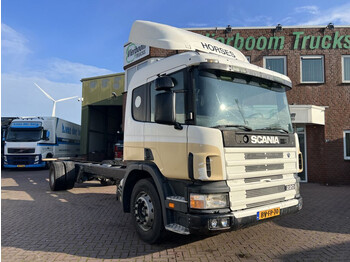 Camión chasis Scania P94-220 P94-220 4X2 CHASSIS MANUAL GEARBOX EURO2 SLEEPING CABIN: foto 1