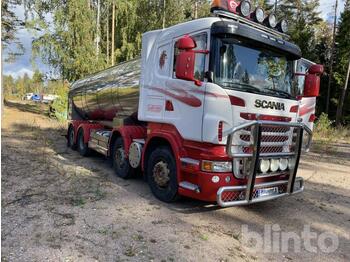 Camión cisterna Scania v8 med 19 kubiks tank: foto 1