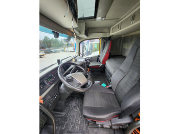 Volvo FH 500 | 8X4 | TULOSSA - Camión multibasculante: foto 5