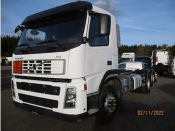Camión chasis Volvo FM-6X2-LENKACHSE-ADR-254000KM ORIGINAL: foto 1