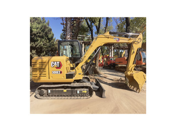 Miniexcavadora CATERPILLAR 306E2