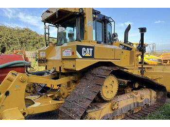 Bulldozer CATERPILLAR D6T