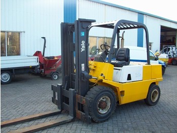 Yale DP090M - Carretilla elevadora diésel