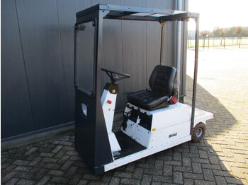 Remolcadora Hako SHERPA MX