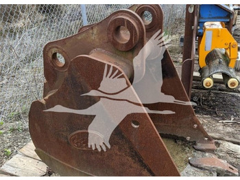 Cazo para excavadora para Maquinaria de construcción Bucket, Trenching GEHL 28 IN: foto 1