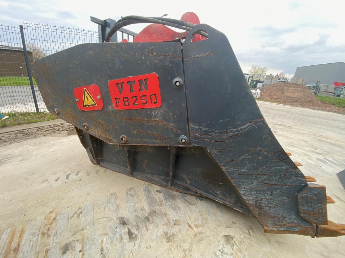 Cazo para excavadora para Maquinaria de construcción VTN FB 250: foto 3