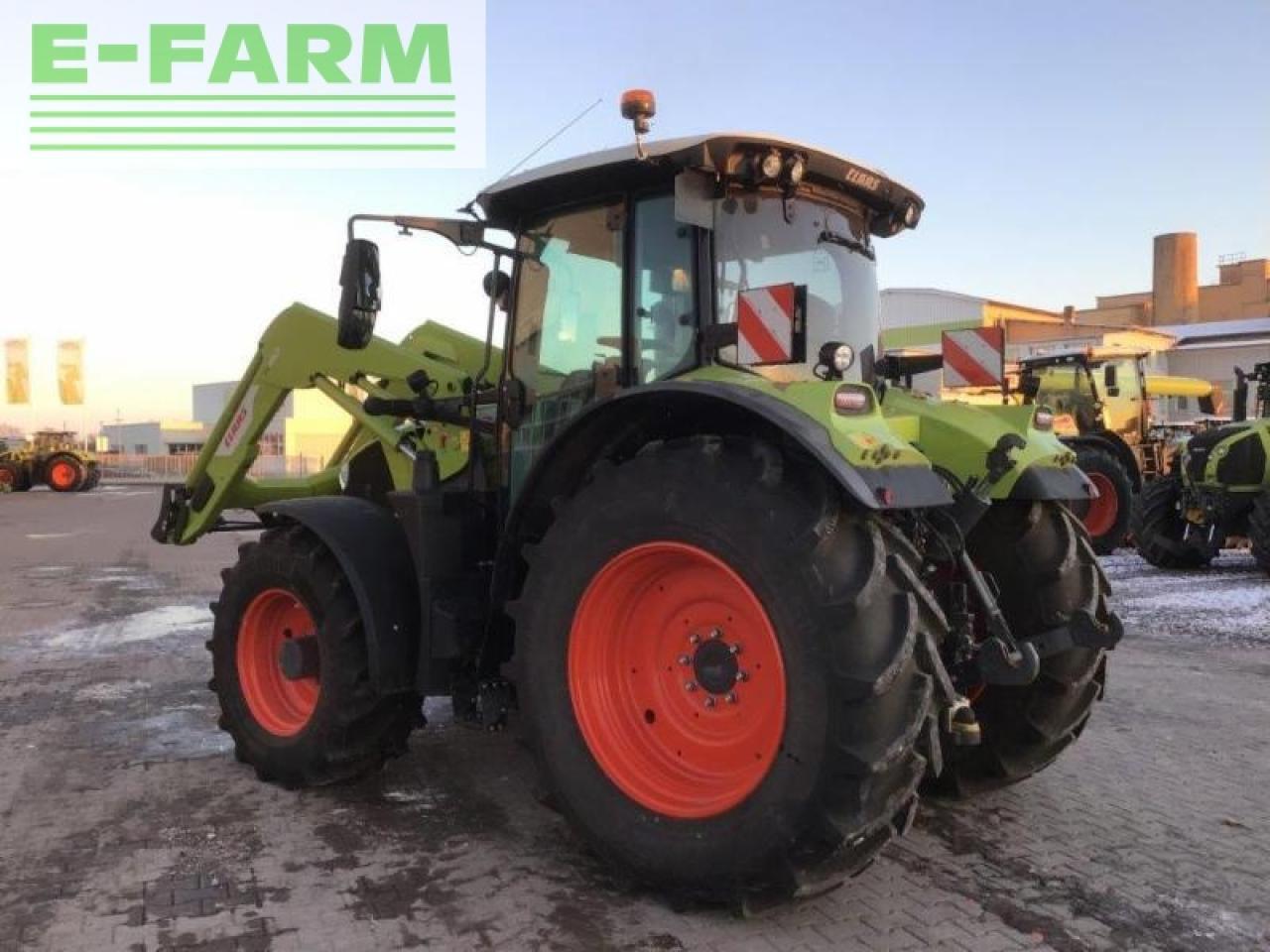 Tractor CLAAS arion 550 cmatic stage v: foto 6