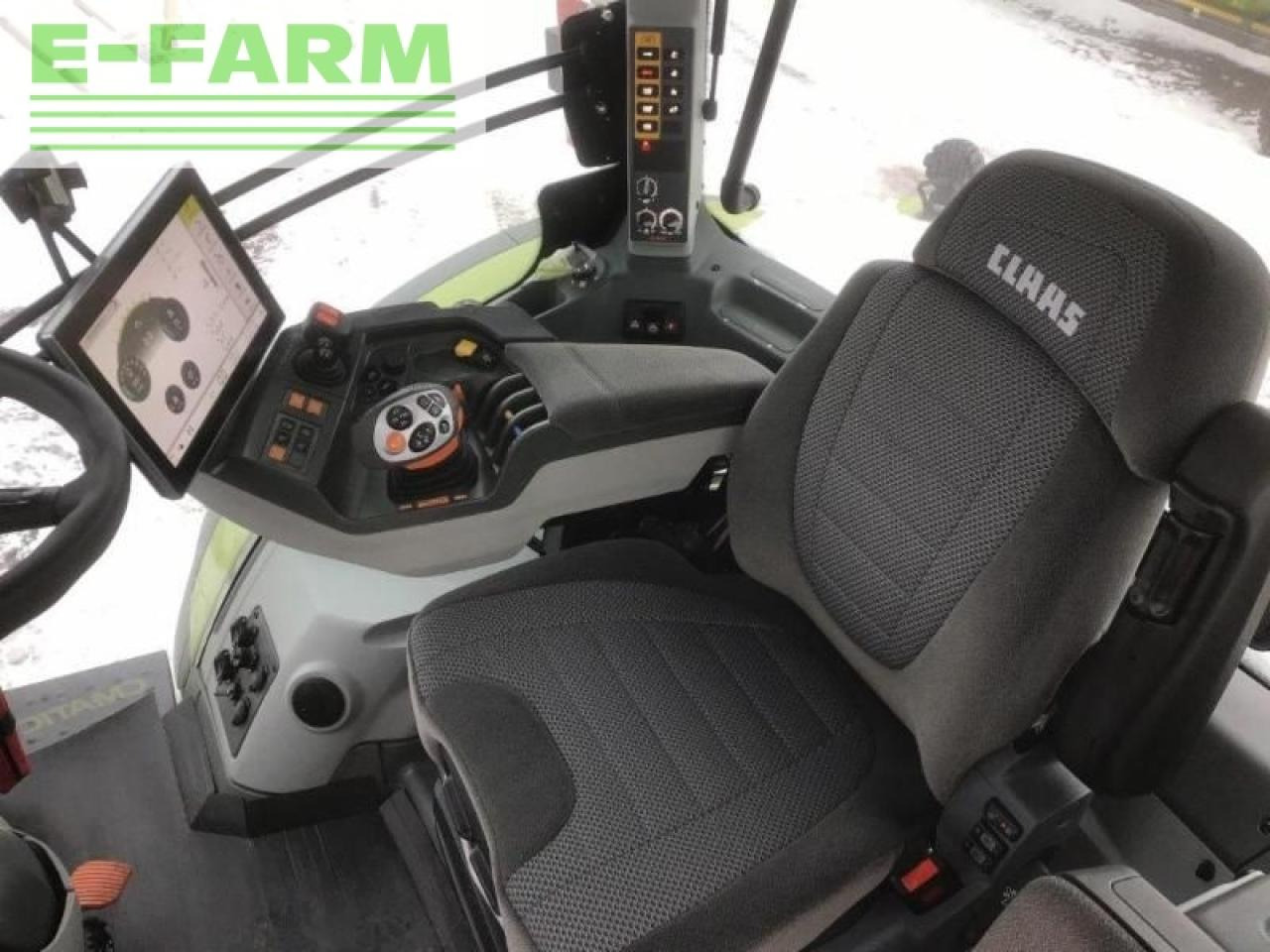 Tractor CLAAS arion 630 cmatic stage v: foto 8
