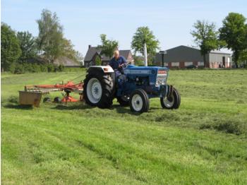 Tractor Ford 7000: foto 1