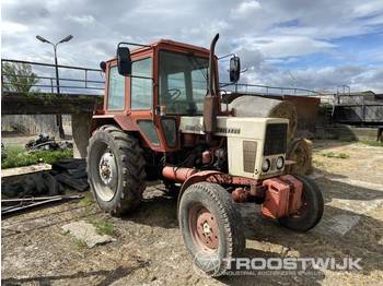 Belarus 572 - Tractor