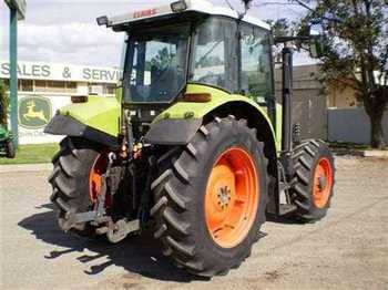 CLAAS ARES 566RZ - Tractor