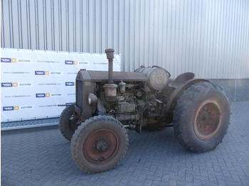 Hanomag AGR 38 - Tractor