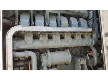 Generador industriale Agregat Prądotwórczy na Angielskim silniku PAXMAN 3400 KM VP185 . 12 cylindrów . Paxman: foto 5