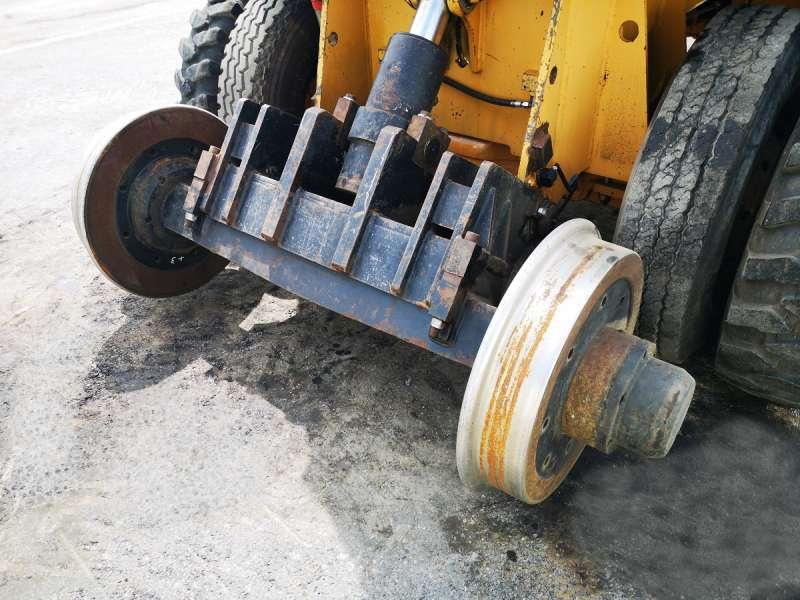 Excavadora de ruedas Case WX 210 RAIL ROUTE: foto 23