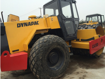 Apisonadora de asfalto nuevo DYNAPAC CA30D IN GOOD CONDITION: foto 4