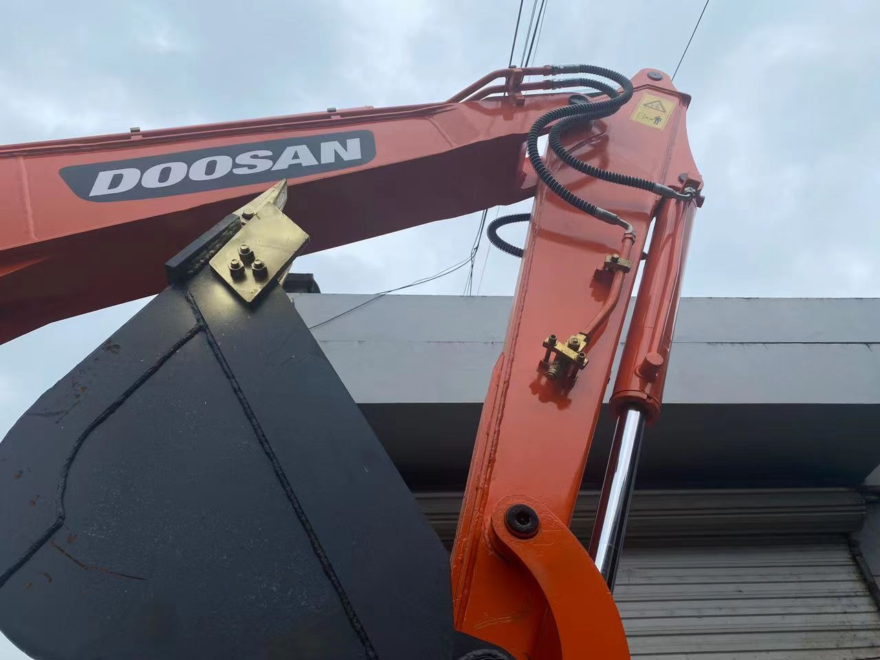 Excavadora de cadenas Good condition DOOSAN used excavator DH60-7models aslo on sale welcome to inquire: foto 6