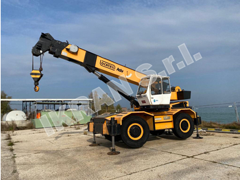 Locatelli GRIL 818 - Grúa para terrenos difíciles