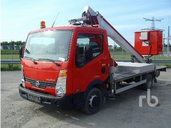 Nissan 35.11 CABSTAR - Plataforma elevadora