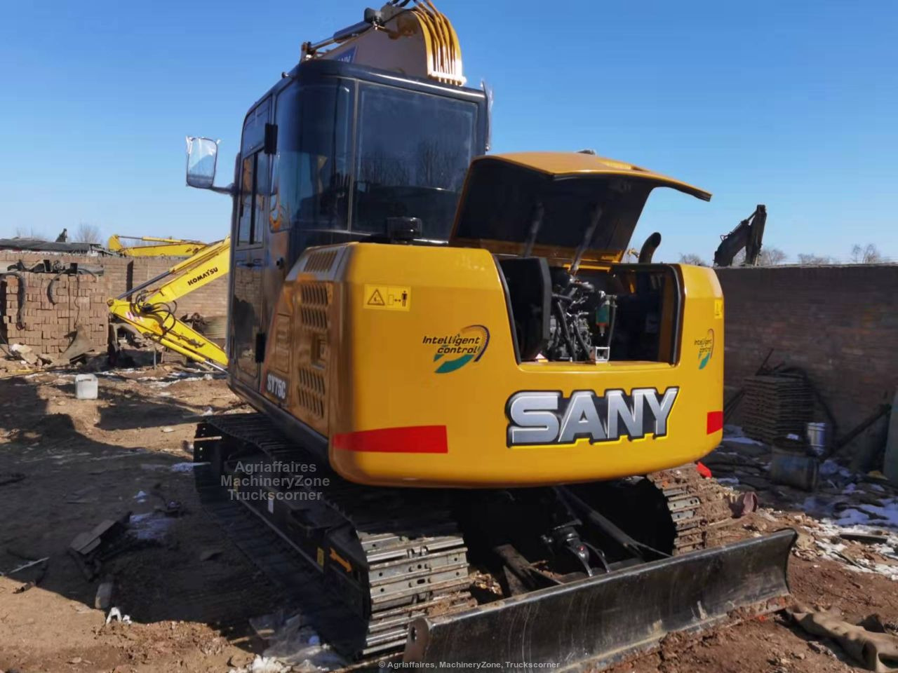 Excavadora de cadenas Sany SY75C: foto 9