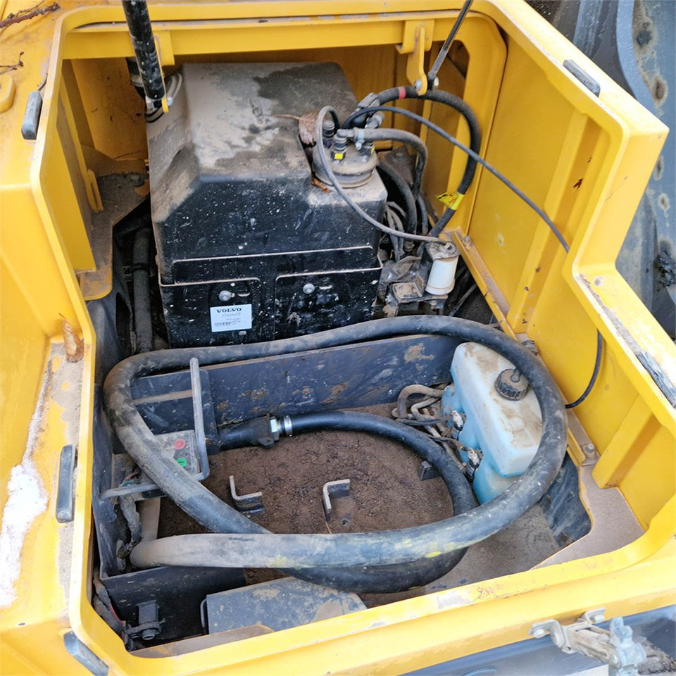 Excavadora de cadenas Volvo EC380EL: foto 44