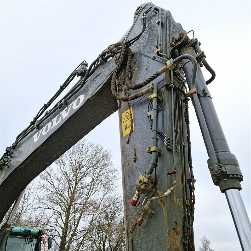Excavadora de cadenas Volvo EC380EL: foto 33