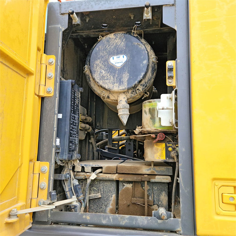 Excavadora de cadenas Volvo EC380EL: foto 42