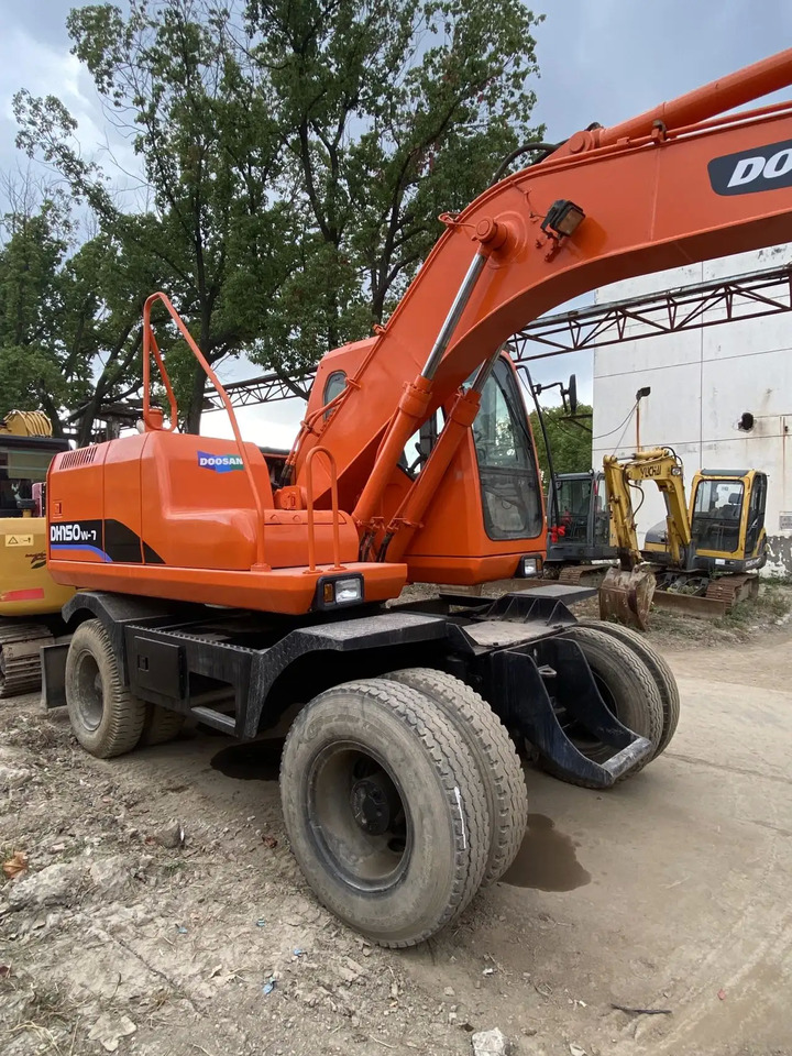 Excavadora de ruedas used Doosan 150W-7 wheel excavators 12 ton used excavators Doosan machine for sale: foto 3