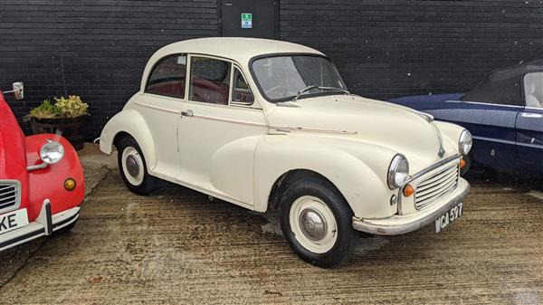 Coche 1960 Morris minor 1000, nice unrestored condition, drives well, solid underneath, original registration number WCA597, lots of fun, MOT and tax exempt, lots of fun, eye catching car by.: foto 2