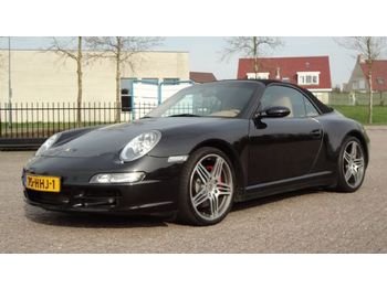 Porsche 911 Carrera 4S - Coche