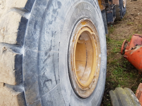 Rueda completa para Maquinaria agrícola Caterpillar 966 G Ii Complete Wheel Rim Complete Tyre 26.5 R25 127-4782: foto 9