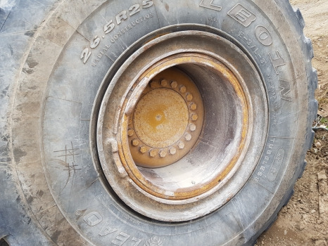 Rueda completa para Maquinaria agrícola Caterpillar 966 G Ii Complete Wheel Rim Complete Tyre 26.5 R25 127-4782: foto 8