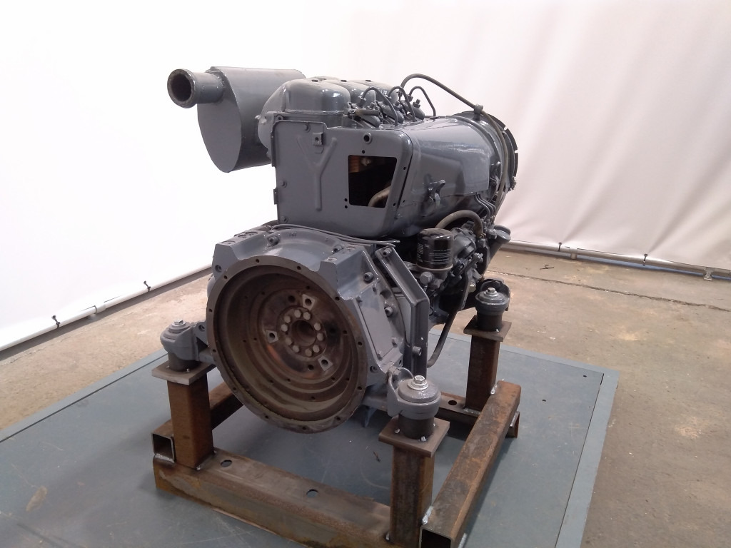 Motor para Maquinaria de construcción Deutz F3L912 -: foto 2