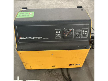 Sistema eléctrico para Equipo de manutención Jungheinrich E230V G24V/30A B-ET: foto 3