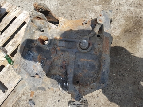 Suspensión New Holland T5.120, T5.110 Front Axle Support Housing, Bolster 47642596, 13f18b: foto 6
