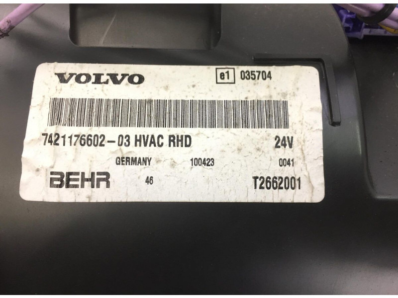 Calefacción/ Ventilación Volvo VOLVO, BEHR FL II (01.06-): foto 6