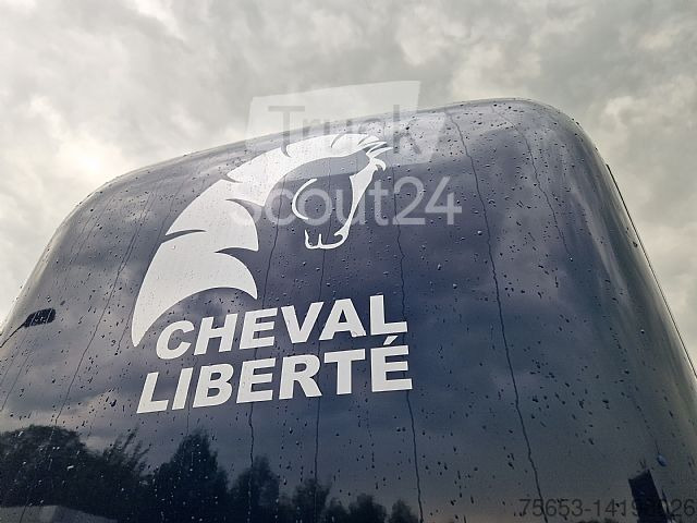 Remolque para caballos nuevo Cheval Liberté Touring Country blue Frontausstieg 2000kg direkt: foto 8