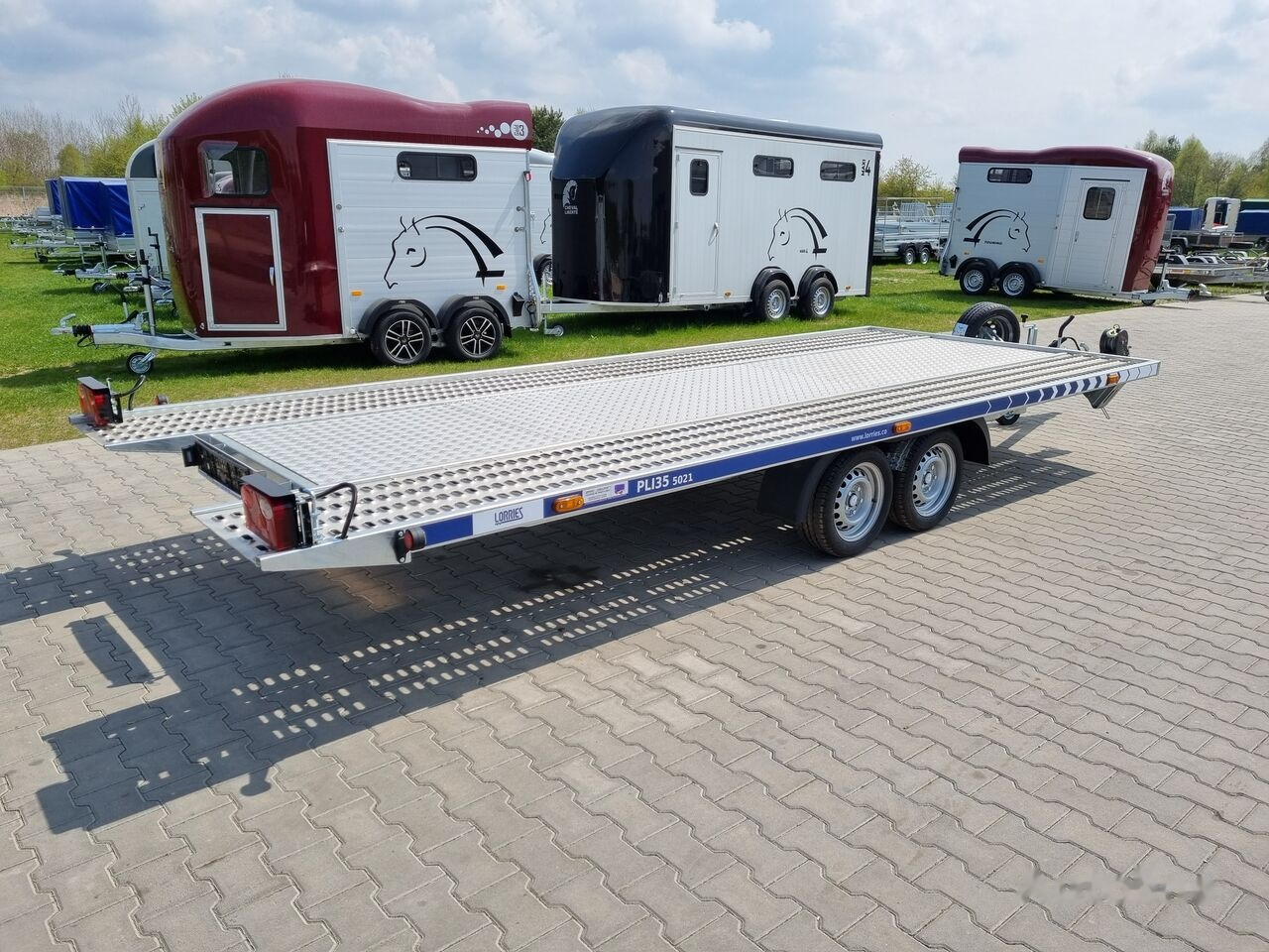 Remolque portavehículos nuevo Lorries PLI-35 5021 car trailer 3.5t GVW tilting platform 500 x 210 cm: foto 3