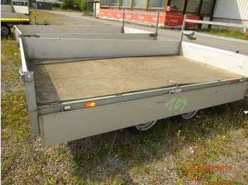 Eduard  - Remolque de coche