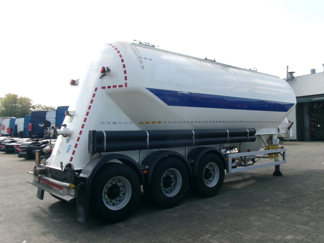 Semirremolque cisterna para transporte de harina Feldbinder Powder tank alu 36 m3 / 1 comp: foto 4